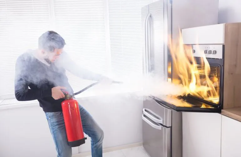 L’assurance habitation couvre-t-elle votre temps perdu après un incendie ou une inondation ?